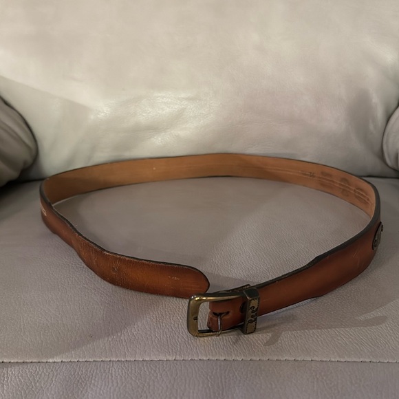 Men’s Lee leather belt preowned size 34-36. Bundle to save shipping. USA NYC Lee - Picture 2 of 16